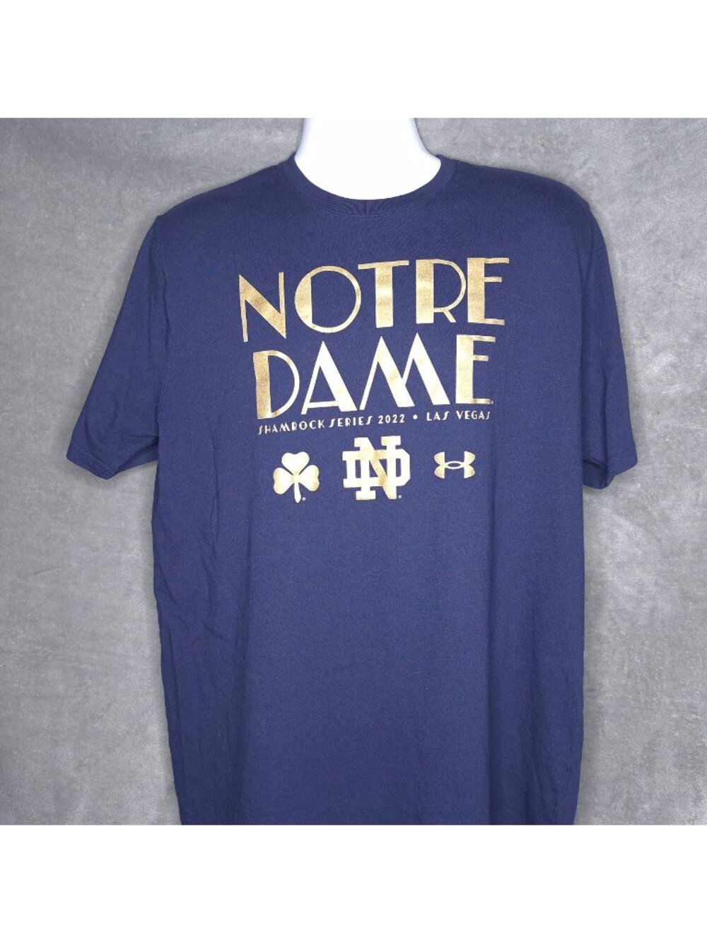 Notre Dame Shamrock Series 2022 Las Vegas Navy T-Shirt XL Loose Fit Under Armour